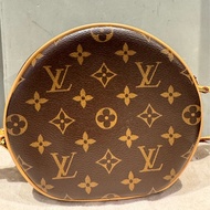 LV圓餅包