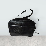 Esquire Camera Bag Sling (Preloved)