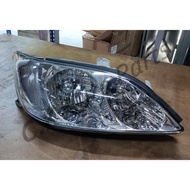 ( DEPO BRAND ) TOYOTA CAMRY ACV30 2002 FRONT HEAD LAMP / LAMPU DEPAN ( NO HID )