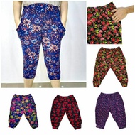 Women 3-Quarter Pants / Seluar 3-Suku Bunga Wanita Seluar