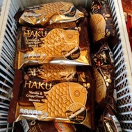 Glico wings es krim haku bentuk ikan vanilla&crispy chocomonaka 100ml