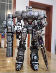 全新品 33cm Megatron MEGATANK MT01 坦克 麥加登 威震天 獨裁者 變形玩具 狂派 機器人 金剛 合金版 MT-01
