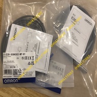 Proximity sensor E2B-S08KS02-WP-B1