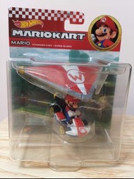Hot Wheels : MARIOKART MARIO Standard Kart + Super Glider