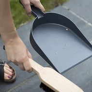 Design Bite 桌上型掃把組 可吊掛