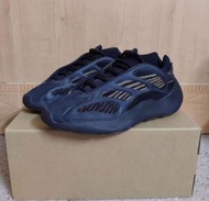 adidas Yeezy 700 v3 Clay Brown黑銅
