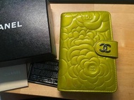 Chanel 銀包 漆皮