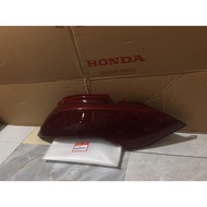 Lead 125 (2013-2015) left side cover, Red *R-350C* (83600-K12-900ZD)