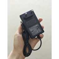 21v - 26v battery drill charger can charge batteries from 18-36v