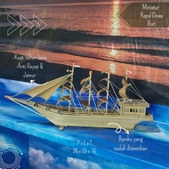 Miniatur Kapal Layar Dewaruci terbuat dari Bambu