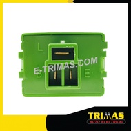 81980-22070 Toyota Denso Flasher Relay Unit Equivalent Replacement 3 Pin 12V