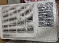 2匹 PHILCO飛歌變頻冷氣機,  只用了4個月, 超新, 已經拆咗落嚟，另請自行搵搬運。