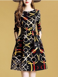 Đầm Xoè Hoạ Tiết Tay Lỡ Cao Cấp - Glady G39 - Đầm Xoè Tay Lỡ Sang Trọng Phù Hợp Mọi Hoàn Cảnh