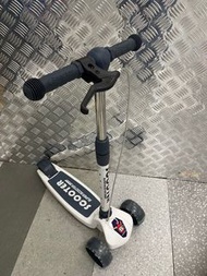 防翻側帶手煞兒童滑板車 （音樂版）scooter with music