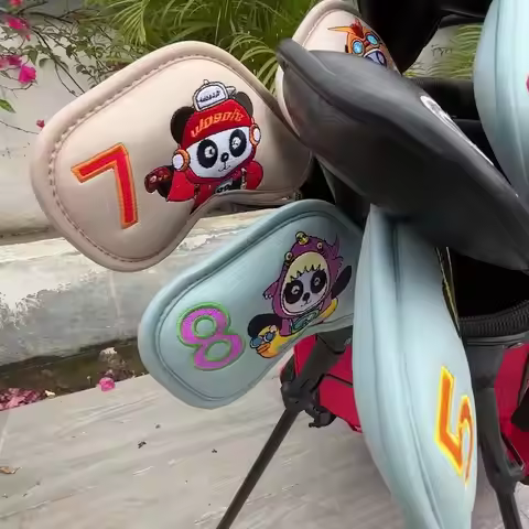 2025 New 9-Piece Set Golf Club Head Covers 4-9 Iron S A-P Skull Embroidered Club Cover Golf Ball Gif