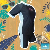 WMC ชุดว่ายน้ำหญิง ทอม ผ้าดีมาก เย็บปราณีต TPS1-003-GY ทูพีซ สปอร์ต แขนสั้น ขาสั้น มีเสื้อชั้นใน ชุดว่ายน้ำแบบsport swimsuit