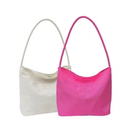 [ของสมนาคุณ งดจำหน่าย] Kiss My Body กระเป๋าสะพาย คละสีขาวหรือชมพู