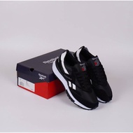 Reebok LX 2200 CLASSIC BLACK WHITE ORIGINAL VIETNAM Free Socks REEBOK Shoes