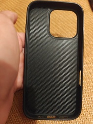 BLACKLEAF 適用 iPhone 16 Pro/Pro Max 碳纖維殼