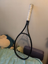 YONEX vcore pro 100 300g grip 2