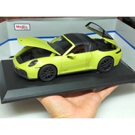 Porsche992targa 1/18 car Model Porsche 992 targa Light Yellow Maisto scale 1:18 ok