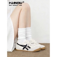 Beautiful QC shoes, comfortable and breathable