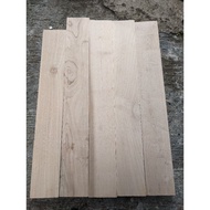 Alder or maple soft wood board 1.7 x 6.8 x 42 cm flower and straight fiber