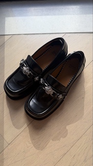 TOGA PULLA Black Buckle Loafers 39