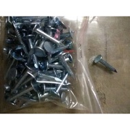 3/4" CARPET NAILS / WRAPPING NAILS