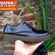 Sepatu Dr Martens Black DM Pendek Low Boots Formal Docmart Pria Murah - Black / Bisa Bayar Di Tempat