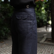 TOFFY & BROWN /  REVERSE DOUBLE PLEATED LINEN TROUSERS กางเกงลินินทรงกระบอกตรงเอวสูง