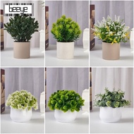 BEEYE False Plant Pot, Fake Flower Plastic Plant Artificial Plant Bonsai, Mini Evergreen Bonsai Plan