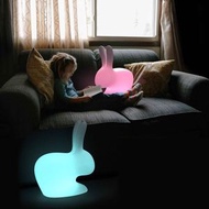 Qeeboo｜兔子造型LED椅（小）