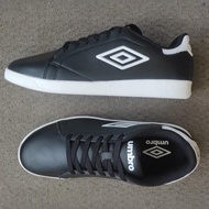 sepatu sneakers pria umbro original