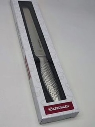 不锈鋼鋸齒麵包刀 13吋 + 刨皮刀 7-3/4吋 送磨刀器一個 Stainless steel serrated Bread Knife 13" & paring knife, free knife