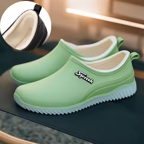 New Women's Plush Rain Shoes Warm Waterproof Galoshes Woman Low Top Rainshoes Female Chef Work Shoes