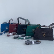 Tas guess stephi croco pin 2021