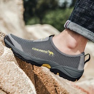 Summer New Mens Mesh Casual Shoes Casual Sneakers Mesh Shoes Breathable Light Slip-On Breathable Out
