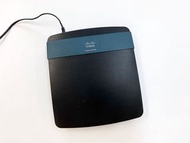 Linksys EA2700 N600 雙頻 Wi-Fi 路由器