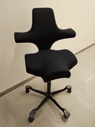 Hag Capsico 8106 ergonomic chair office chair saddle chair 馬鞍椅