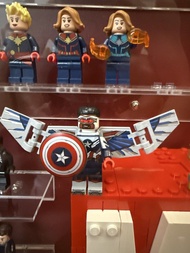 LEGO Captain America Set 71031-5