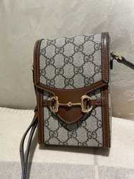GUCCI Horsebit 1955 有單據 男女同款 手機包 斜孭袋