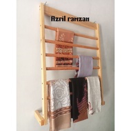 GANTUNGAN Aesthetic hijab rack, snack hanger, sachet stall Rak Kayu Rak Besi Rak Dinding