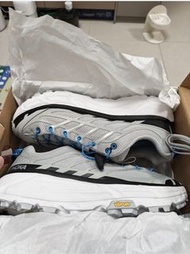 HOKA  Mafate three 2