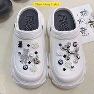 Women's Cross Sandals with 7cm Padded Sole and Extremely Luxurious Platinum Brick Charm Made of EVA 