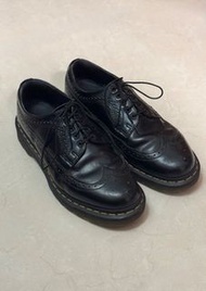 Dr. Martens 3989 Yellow Stitch Smooth Leather Shoes 鞋 返學鞋 皮鞋