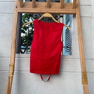 2hand red backless shirt, waist 56 to 66cm, length 43cm, code 278