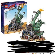 全新未拆 (只抽走人仔及其武器) LEGO 70840 樂高大電影 啟示錄之城