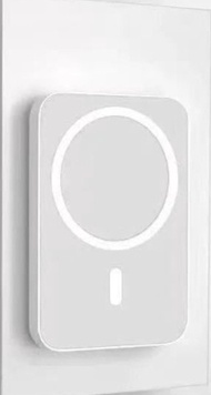 無線磁吸充電寶