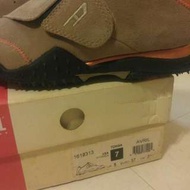 100%全新DIESEL波鞋